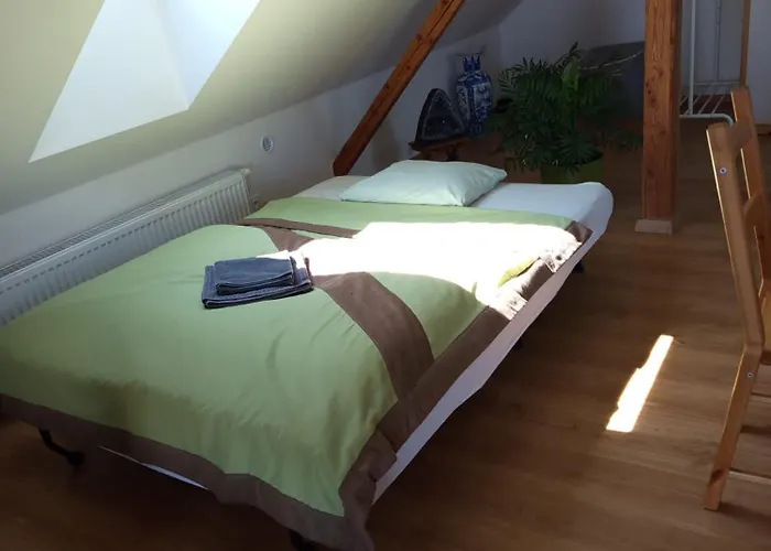 Podkrovi S Koupelnou