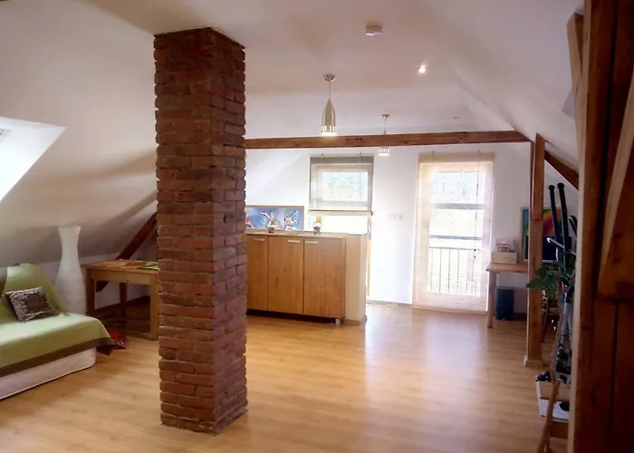 Privat bolig Podkrovi S Koupelnou